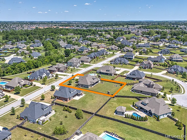 1007 Bendelow Dr — Photo 32