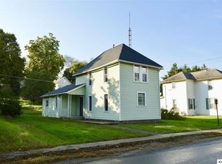 12471 East St, Howard, OH 43028