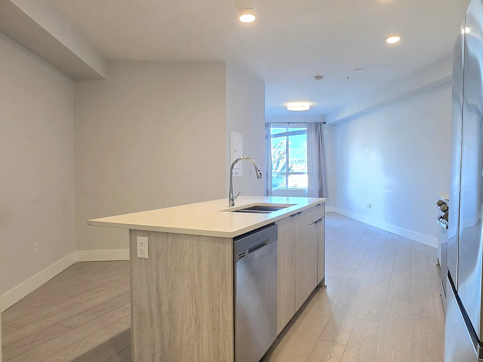 20360 Logan Ave — Photo 3