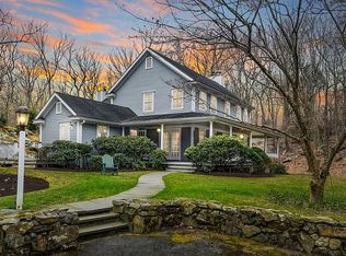 45 Catbrier Rd, Weston, CT 06883