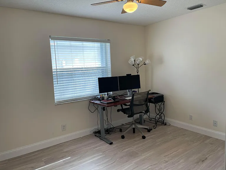 1048 Siena Oaks Cir E — Photo 21