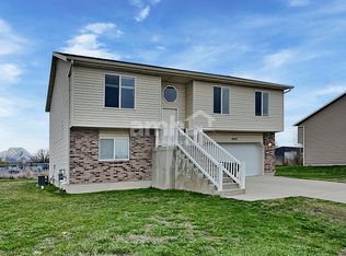 5252 S 4300 W, Hooper, UT 84315