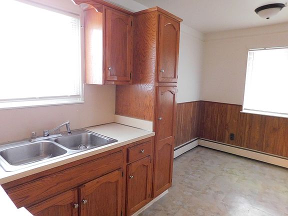 4th image of 13111 Sidonie Ave