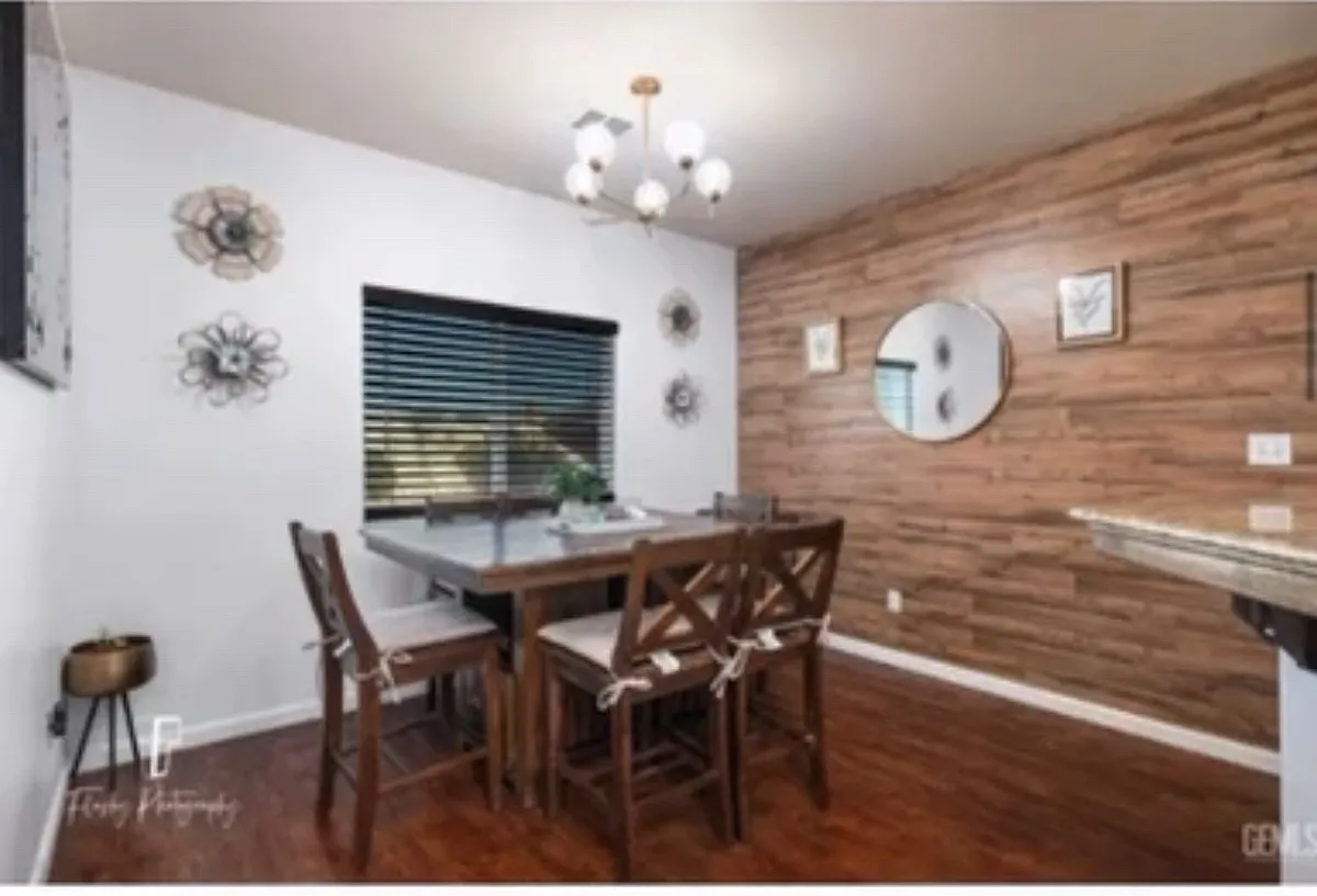 Building Photo - 8305 Libby Ct