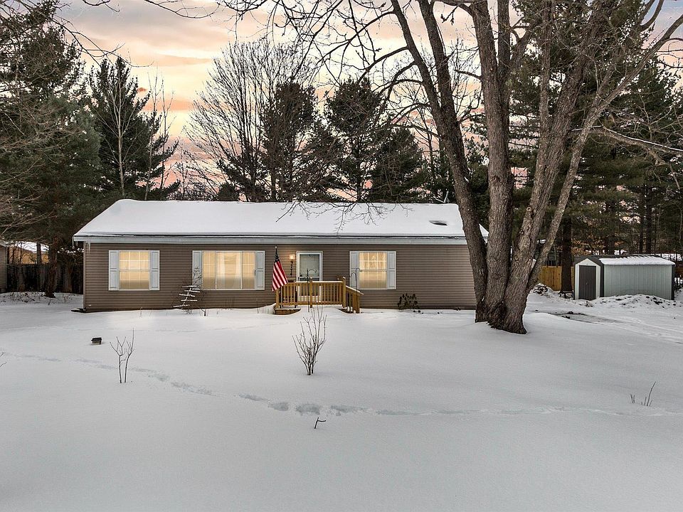 1st image of 9774 Pine Circle Dr NW