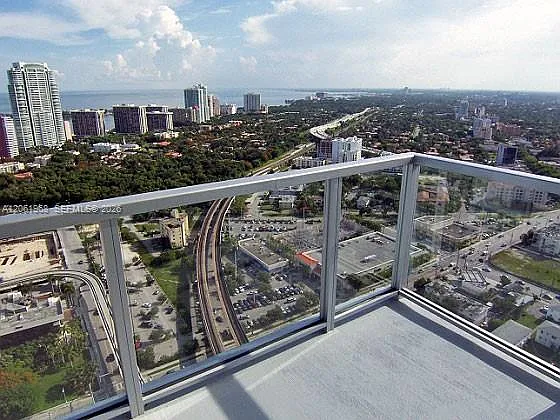 The Axis On Brickell Cond — Photo 2