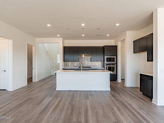 3rd image of 35584 N LODESTONE Drive