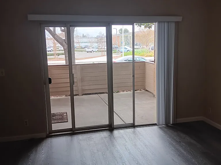 6104 Civic Terrace Ave #B — Photo 14