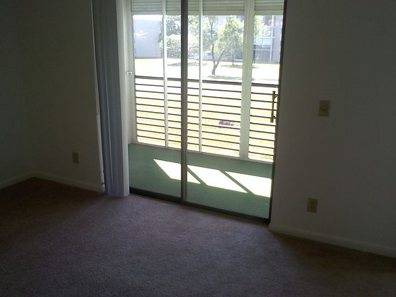 balcony 173-205