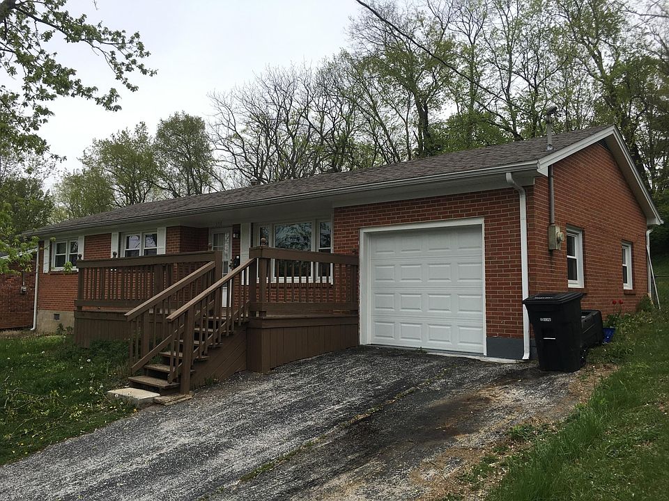 1st image of 338 Senate Dr
