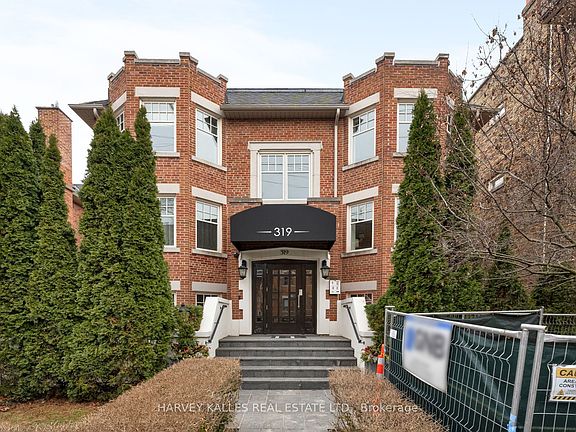 4th image of 319 Lonsdale Rd N #2D