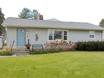593 Academy Dr, Edgerton, WI, 53534