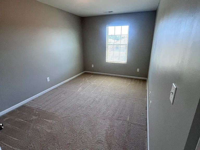 312 Irving Way — Photo 18