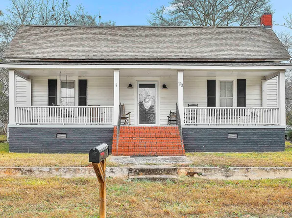 23 Cedar St, Grantville, GA 30220