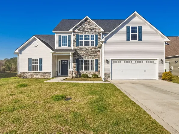 1020 Loretta Ln, New Bern, NC 28562