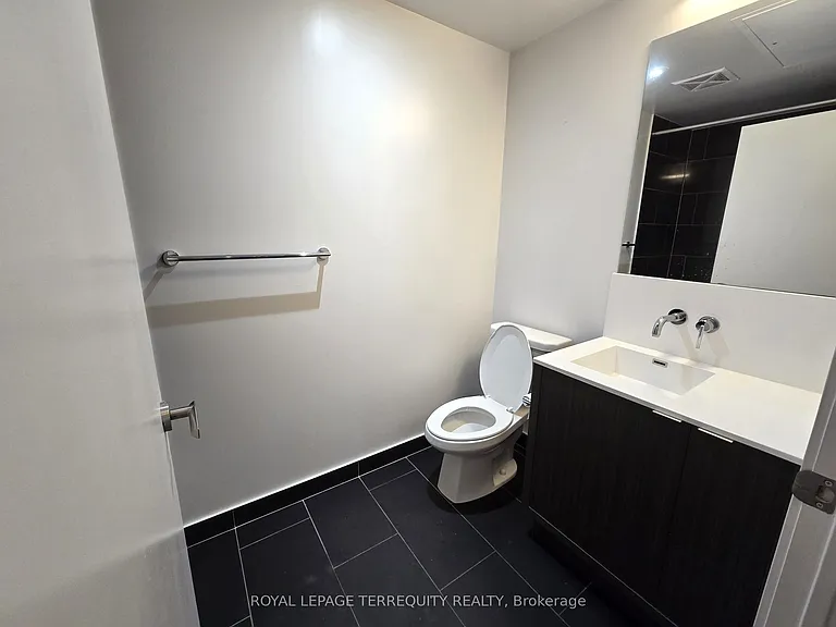 100 Harbour St #2606 — Photo 7