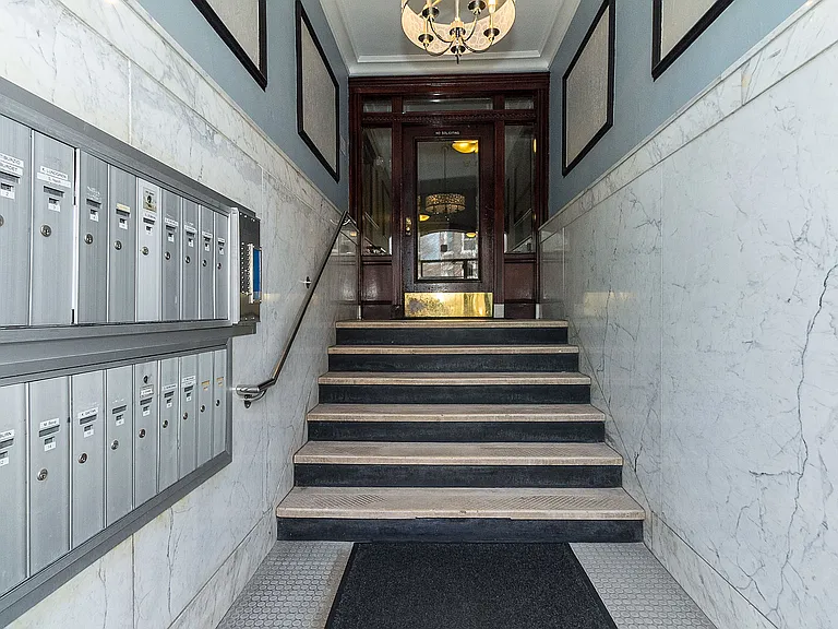 33 Walbridge St #8 — Photo 7