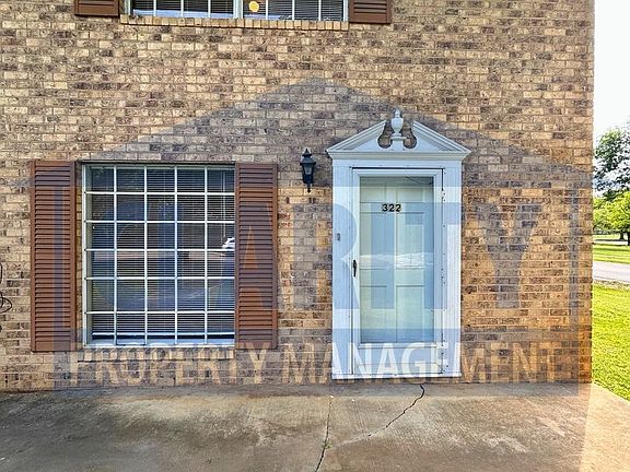 2nd image of 322 20th St NE