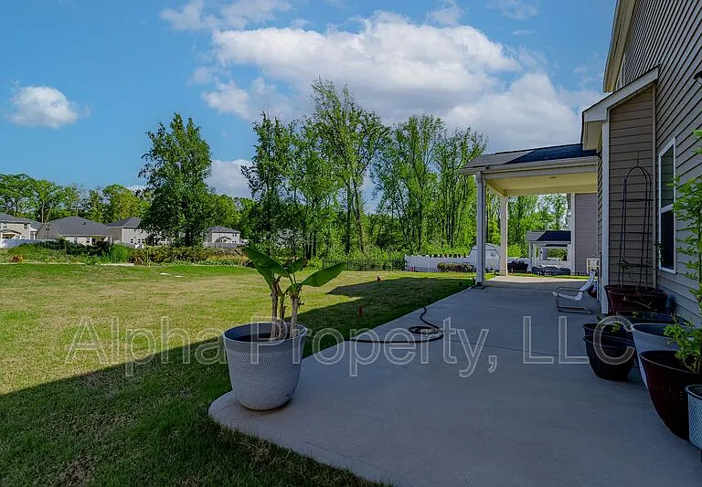 203 Pewter Cir — Photo 30