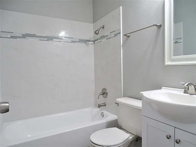 11925 Garden Terrace Dr — Photo 9