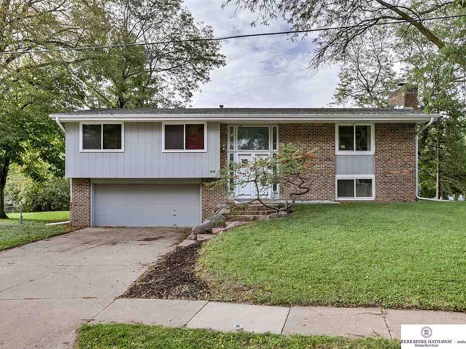 1st image of 9325 Laurel Ave