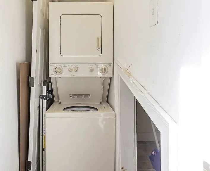 21 Cawfield St #1 — Photo 30