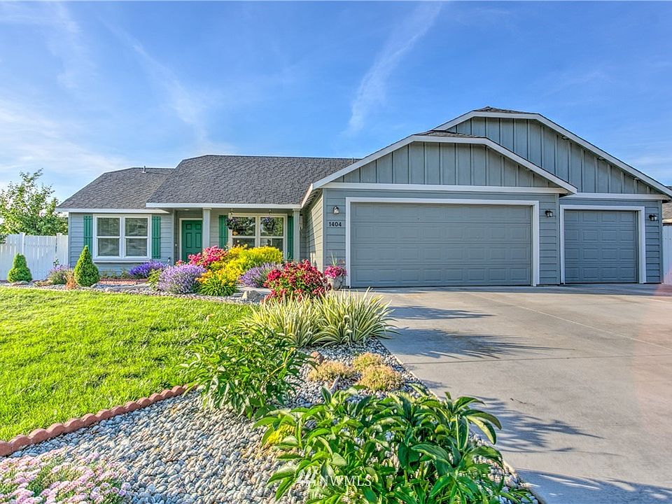 1st image of 1404 E Megan Drive