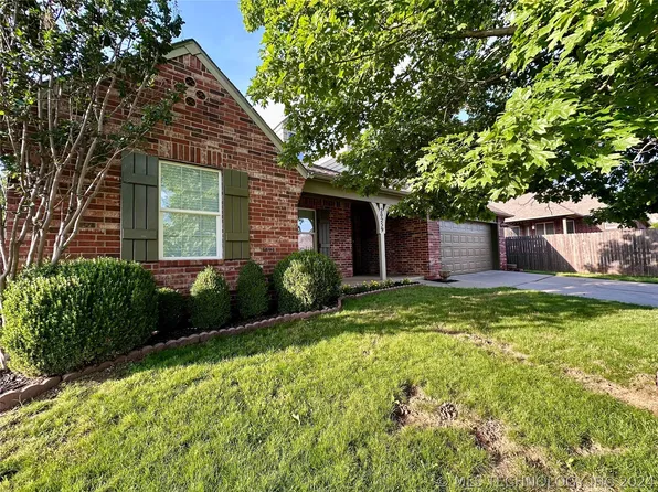 20259 E 50th Pl S, Broken Arrow, OK 74014