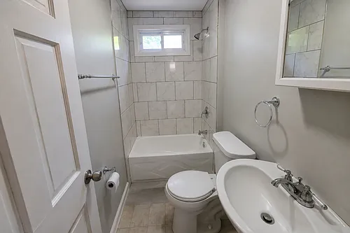 495 East St #1 Photo 1