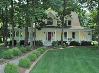 59 Persimmon Ridge Dr, Louisville, KY 40245