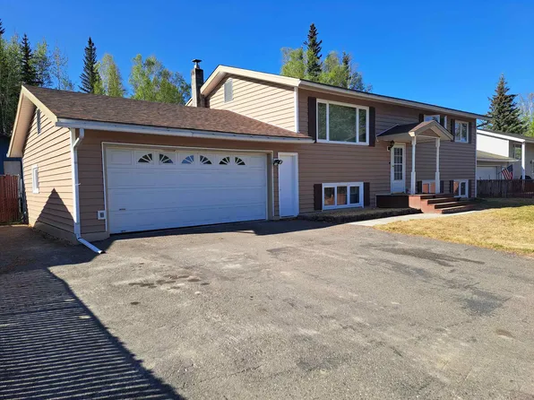 2068 Bridgewater Dr, Fairbanks, AK 99709
