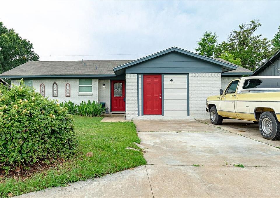 1st image of 3402 NE 10th St