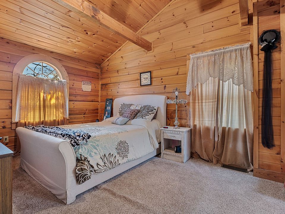 28th image of this home