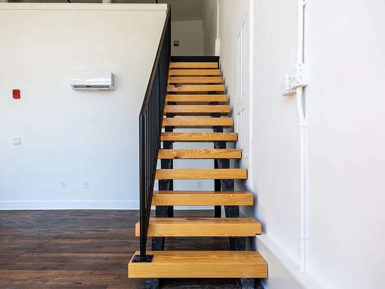 Overton Lofts — Photo 83