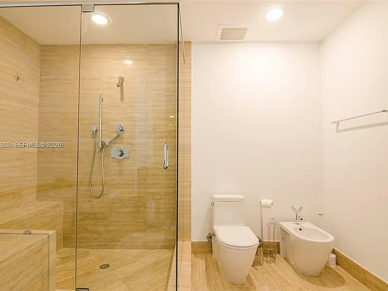 15811 Collins Ave #2602 — Photo 14
