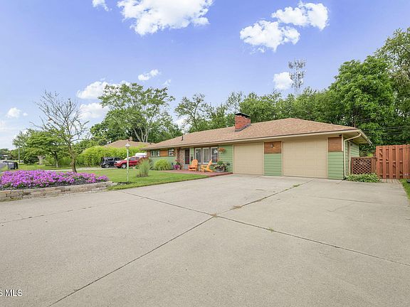 5th image of 3204 Corydon Dr