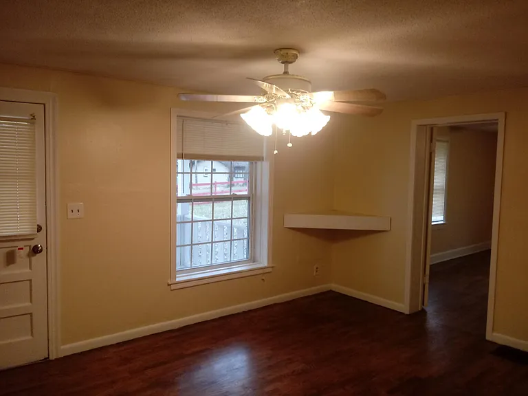 139 Eagan Cir — Photo 4