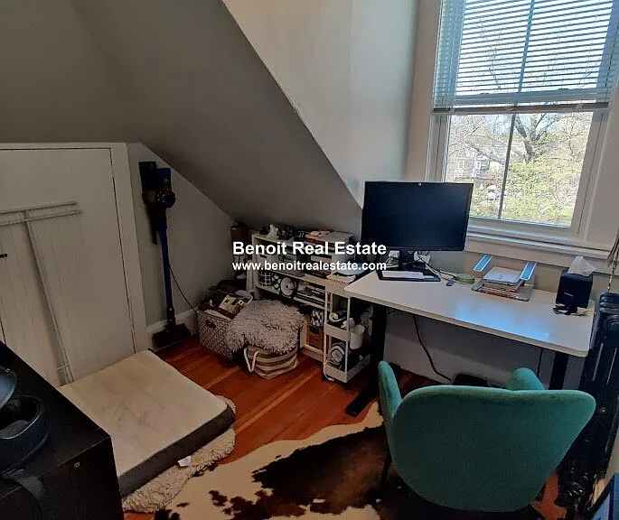 40 Lee St #3 — Photo 6