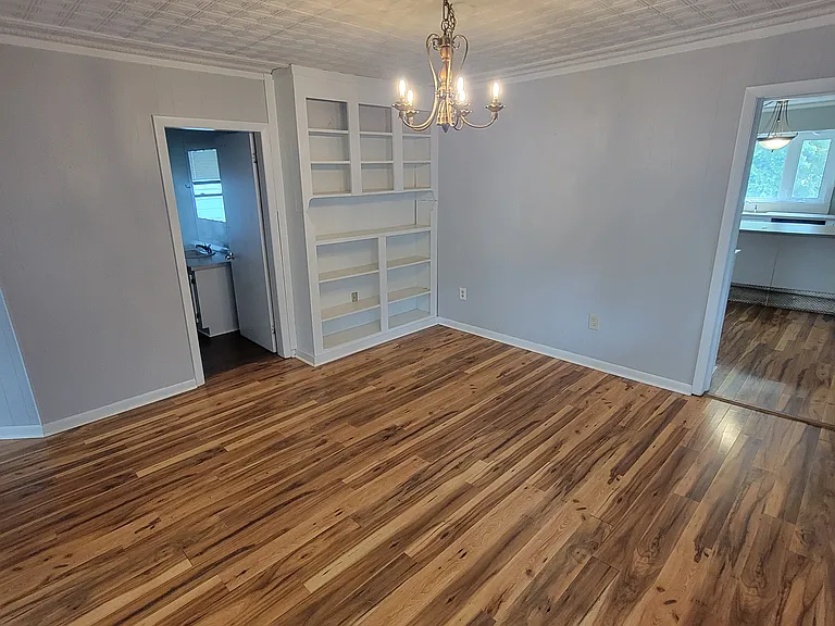 182 Lincoln St #1 — Photo 6