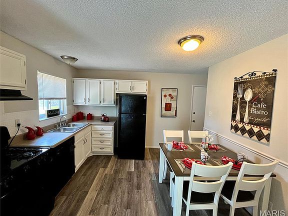 5th image of 12804 Fox Haven Dr