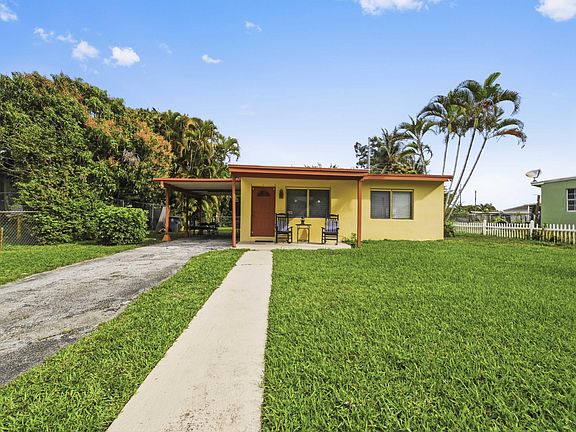 2nd image of 291 Tulip Tree Drive