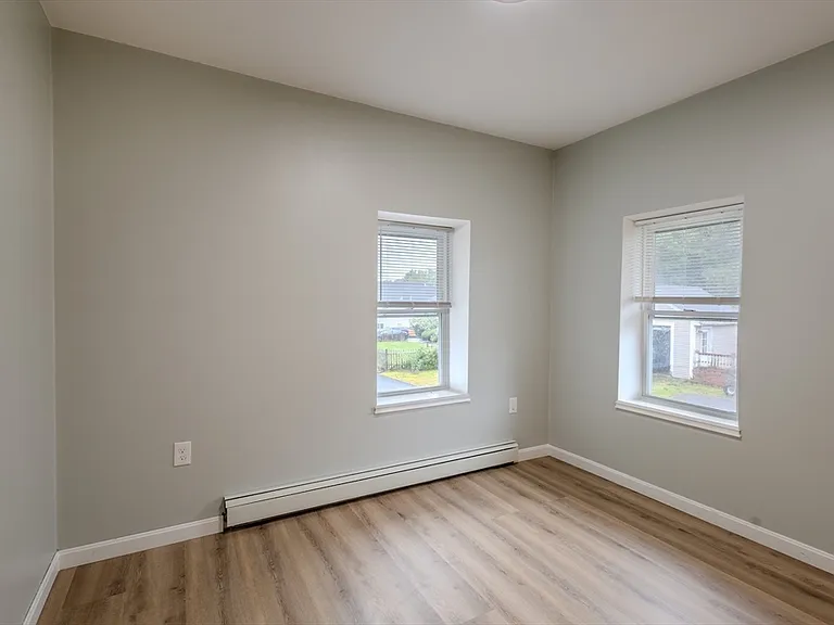 53 Berkley St #B — Photo 15