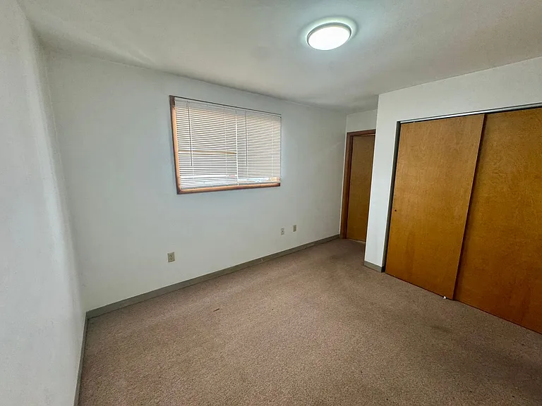 212 Church Street — Photo 17