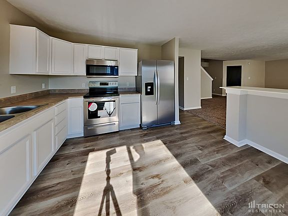 4th image of 3139 Salamonie Dr
