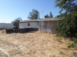 11809 9th Ave, Hanford, CA 93230