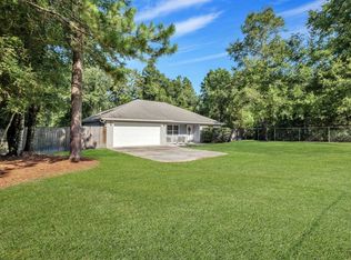 10092 Green Fountain Rd, Tallahassee, FL 32305