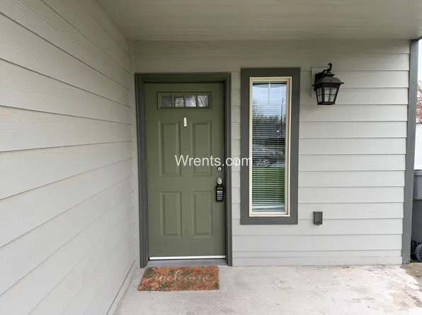 10317-10319 Maxwell Ln, 10317-10319 E Maxwell Ln, Spokane, WA 99206