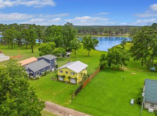 278 Persimmon St, Zavalla, TX 75980