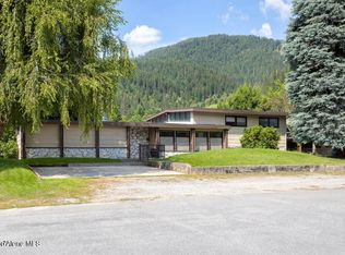 118 3rd St, Silverton, ID 83867
