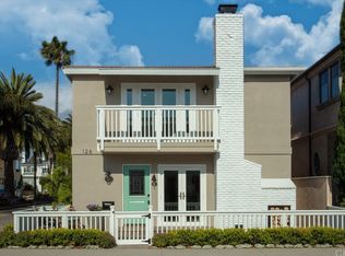 126 Diamond Ave, Newport Beach, CA 92662